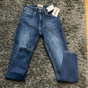 Wrangler high rise unforgettable skinny jeans